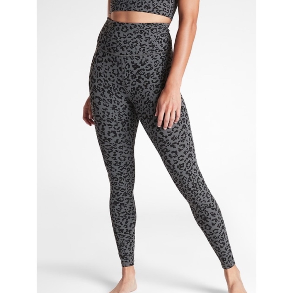 Athleta Elation Ultra High Rise Tight Leopard Print Grey Black XS